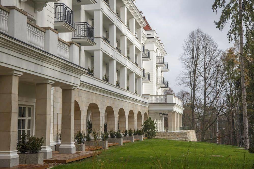 Hotel Spa Dr Irena Eris Polanica Zdroj Bagian luar foto