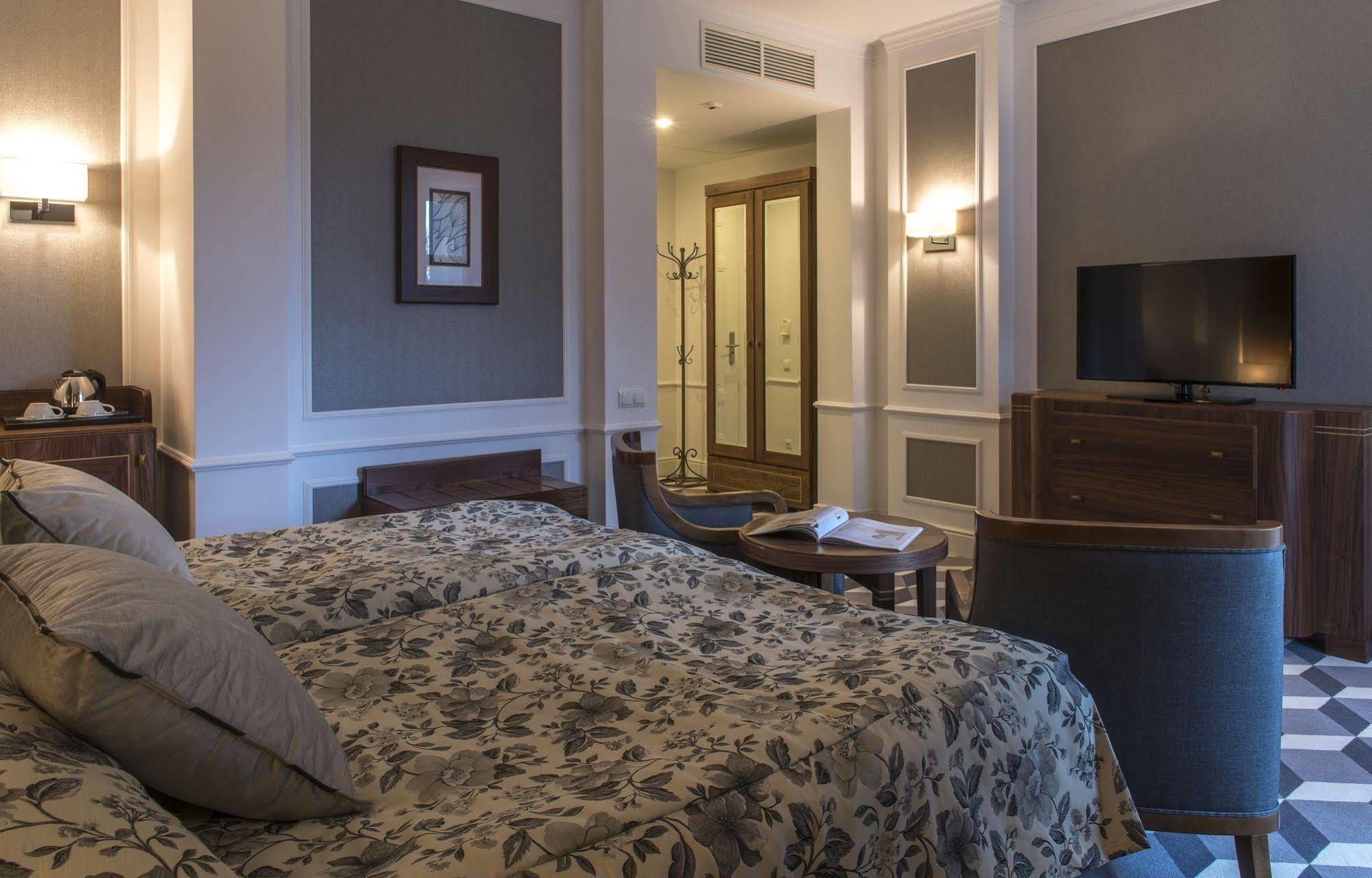Hotel Spa Dr Irena Eris Polanica Zdroj Bagian luar foto